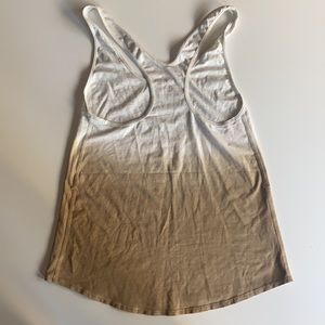 Lululemon tank